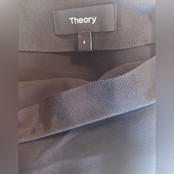 Theory NWT black easy waist skirt size 4 NWT - Picture 3 of 4